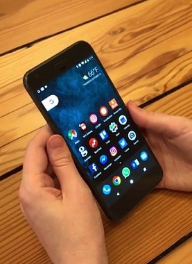 google pixel XL smart phone 2016 2017